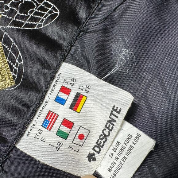 Vintage Descente Snow Ski Jacket Mens S Blue Outdoor Gorpcore Insulated - Picture 4 of 8